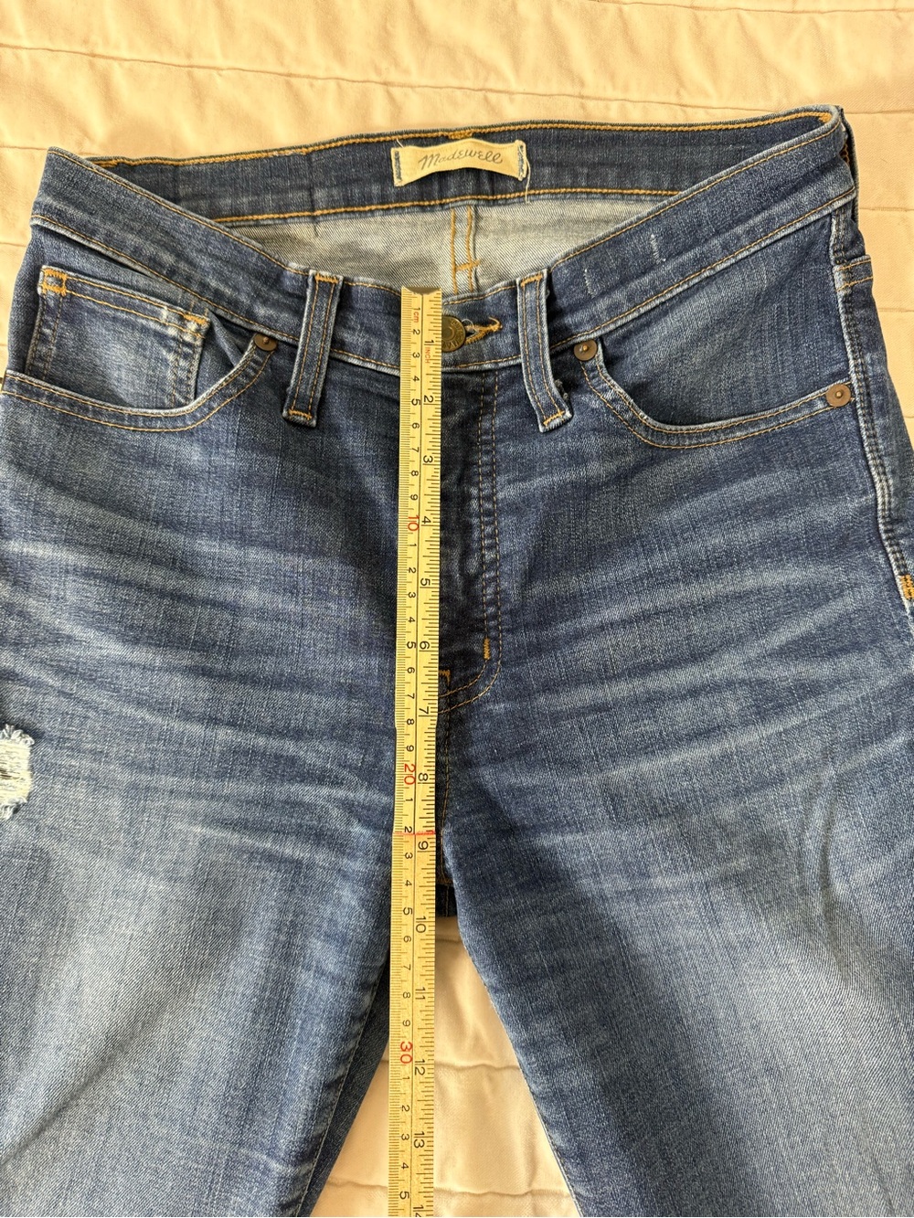 Madewell Women’s 9” High-Rise Skinny Jeans in Dark Blue Denim - Picture 4 of 9